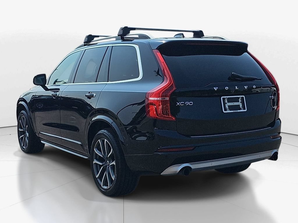 Used 2018 Volvo XC90 T5 Momentum w/ Convenience Package AWD/4WD image 8