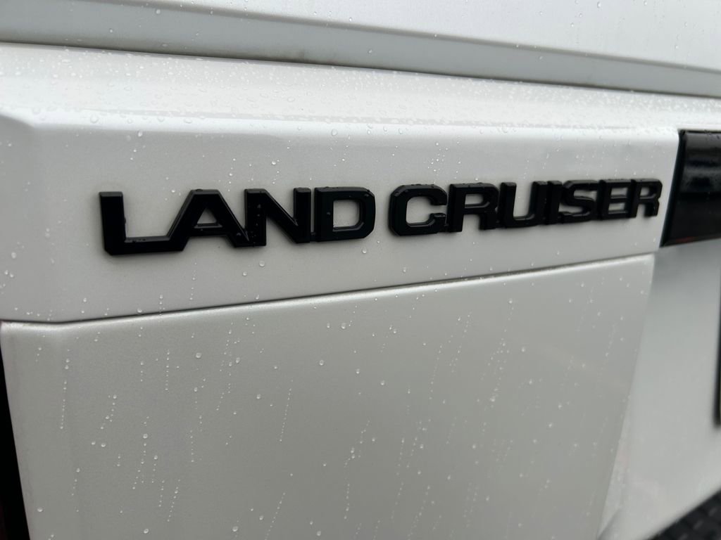 Used 2025 Toyota Land Cruiser AWD/4WD image 32