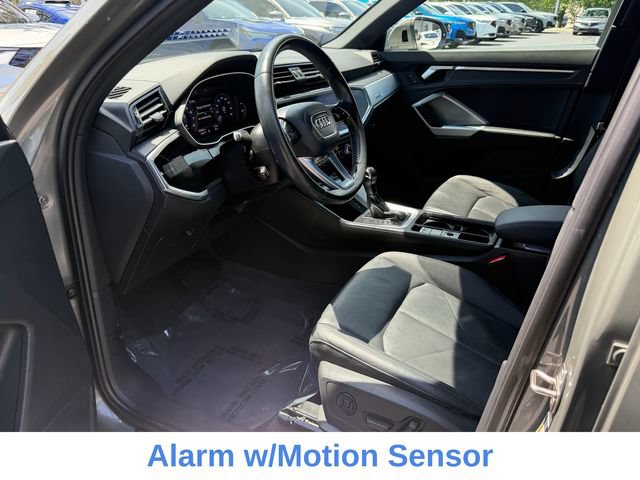 Used 2020 Audi Q3 2.0T Premium w/ Convenience Package AWD/4WD image 13