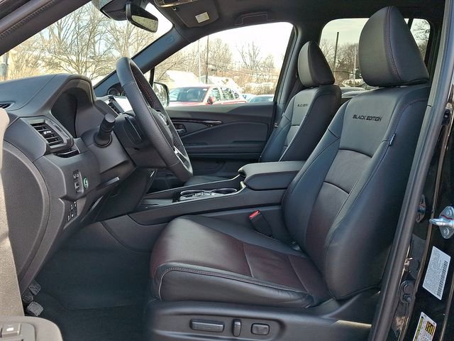 Used 2026 Honda Ridgeline Black Edition image 14
