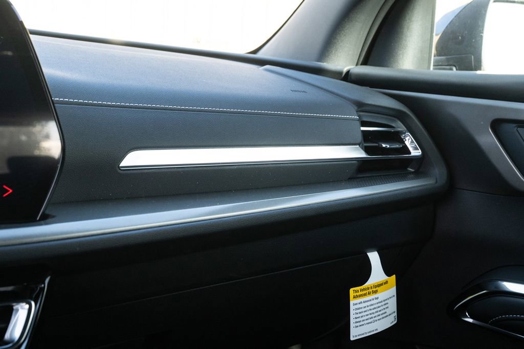 New 2026 Chevrolet Traverse LT image 30