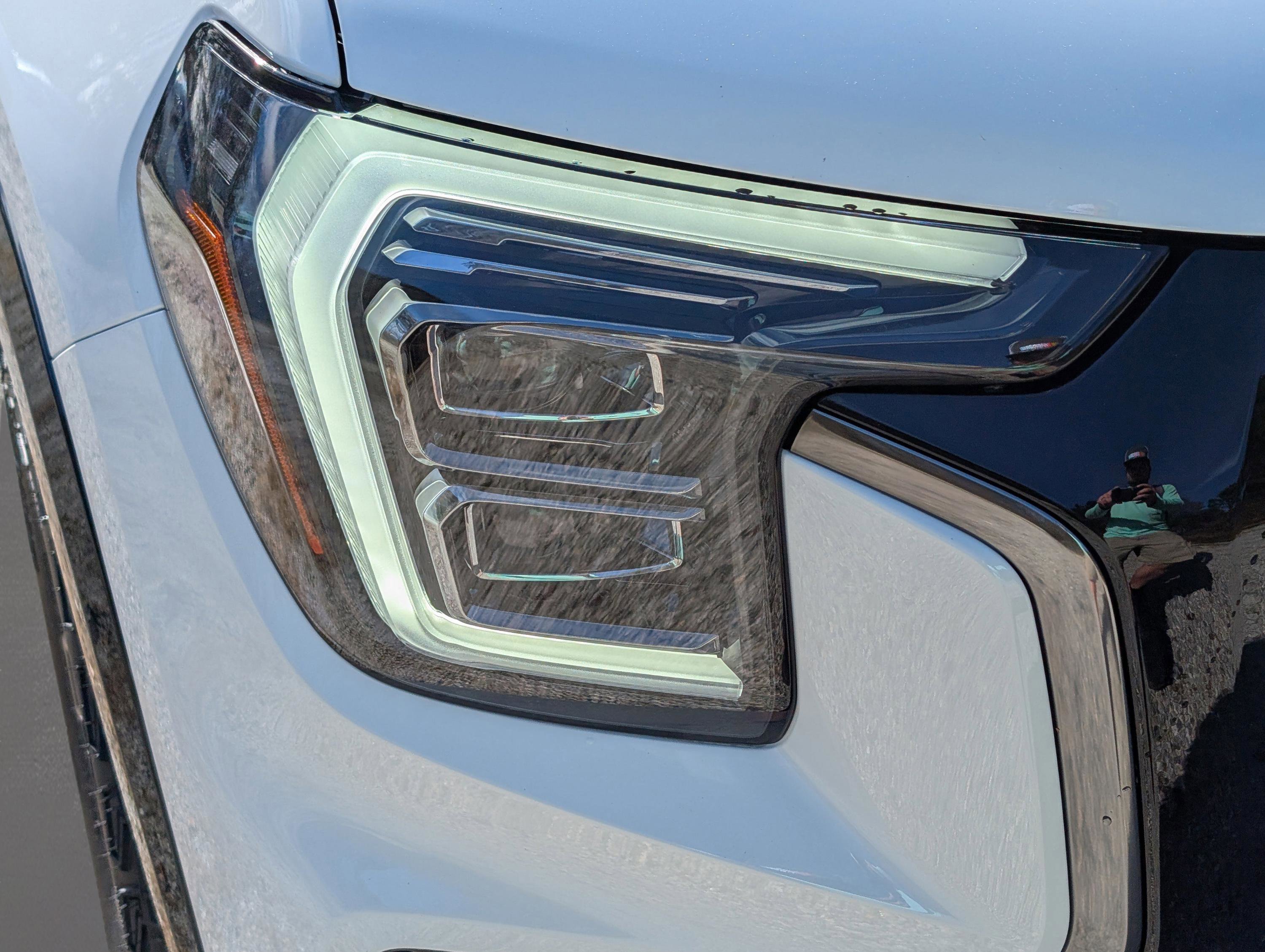 New 2026 GMC Terrain AT4 w/ Technology Package II AWD/4WD image 4