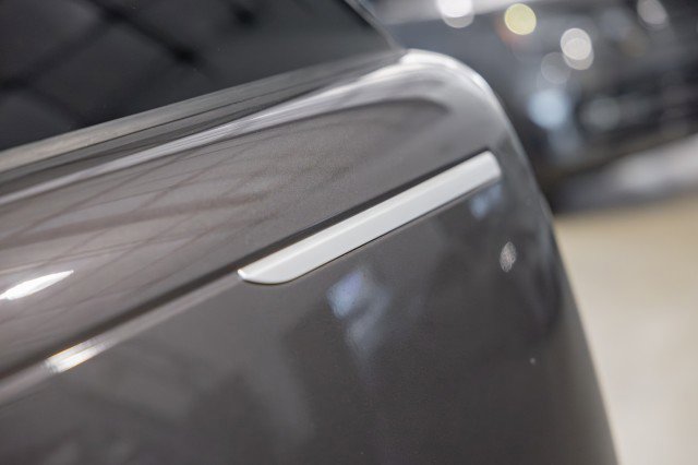 Used 2023 Land Rover Range Rover Long Wheelbase Autobiography image 15