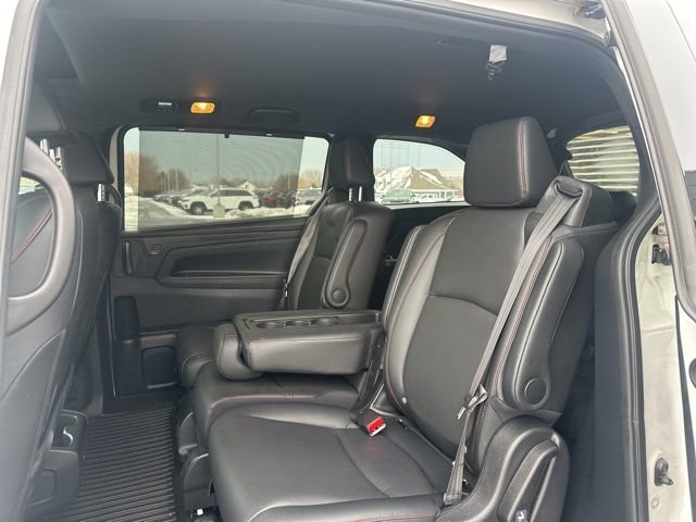 Used 2024 Honda Odyssey Sport image 6