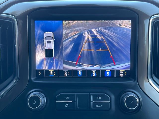 Used 2022 Chevrolet Silverado 1500 High Country w/ Technology Package image 13