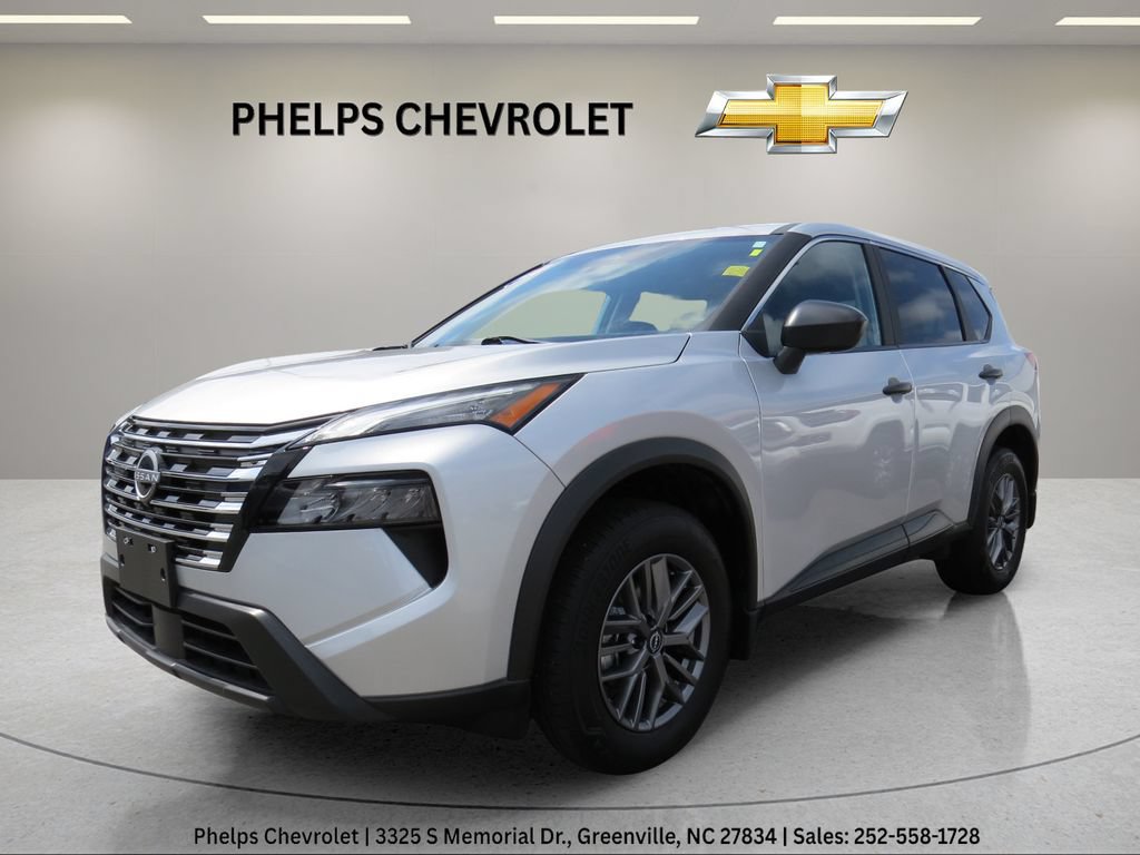 Used 2024 Nissan Rogue S FWD image 5