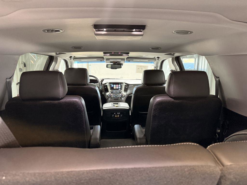 Used 2019 Chevrolet Suburban Premier AWD/4WD image 38