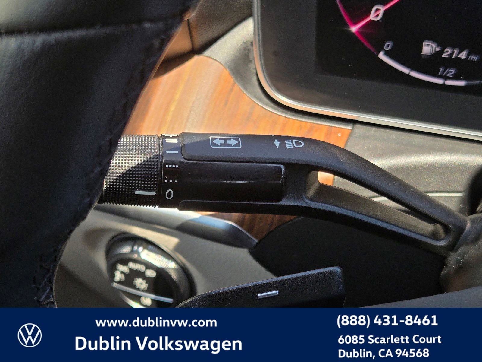 Used 2022 Mercedes-Benz C 300 Sedan image 25