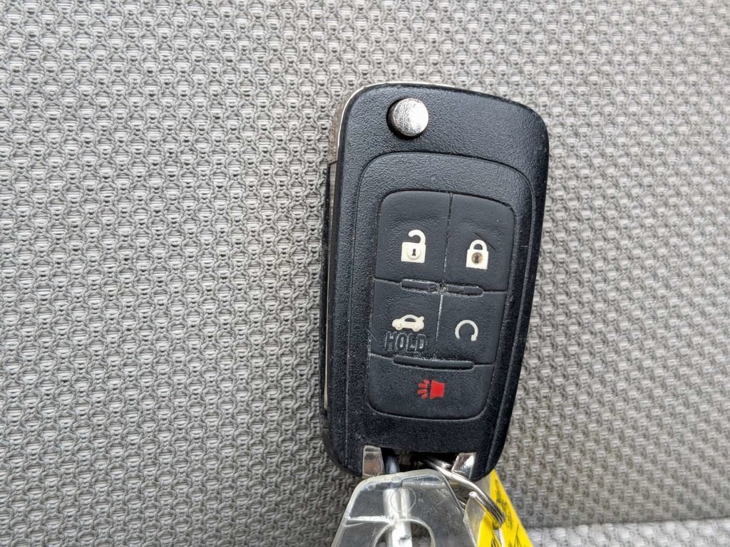 Used 2016 Chevrolet Cruze LS FWD image 25