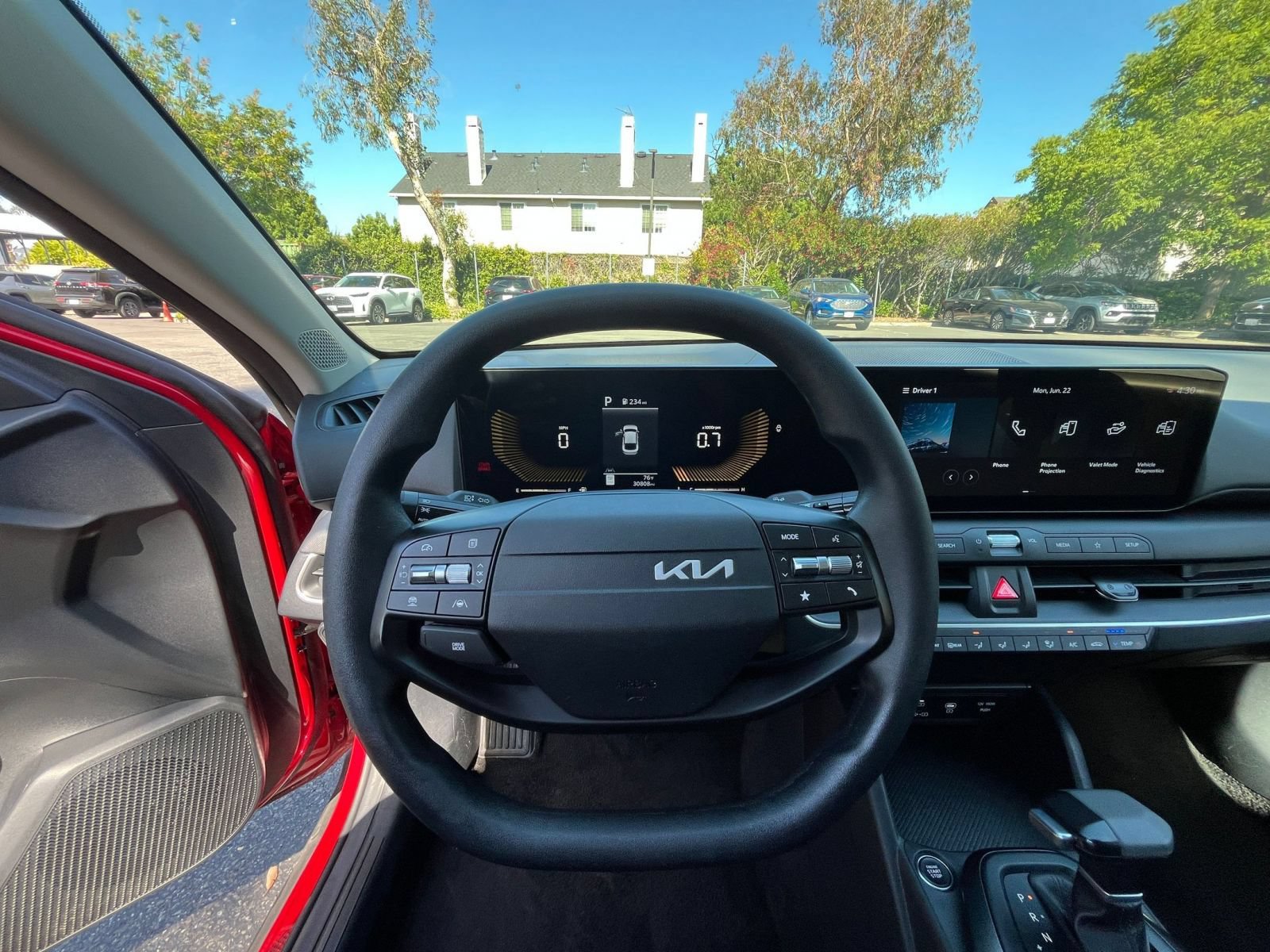 Used 2025 Kia K4 FWD image 33
