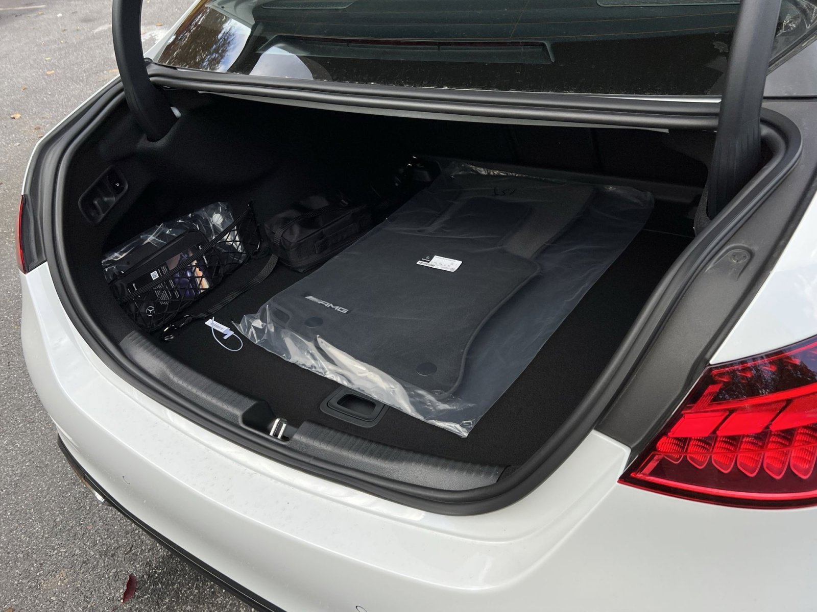 New 2026 Mercedes-Benz C 300 4MATIC Sedan image 24