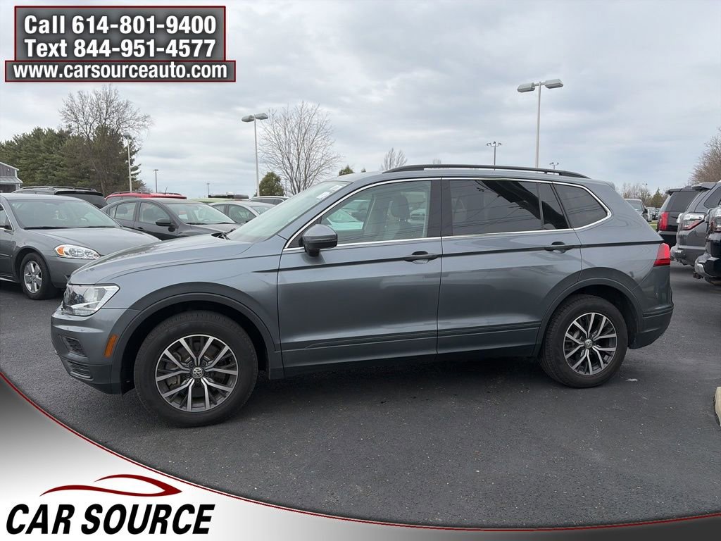 Used 2019 Volkswagen Tiguan SE w/ Panoramic Sunroof Package image 9