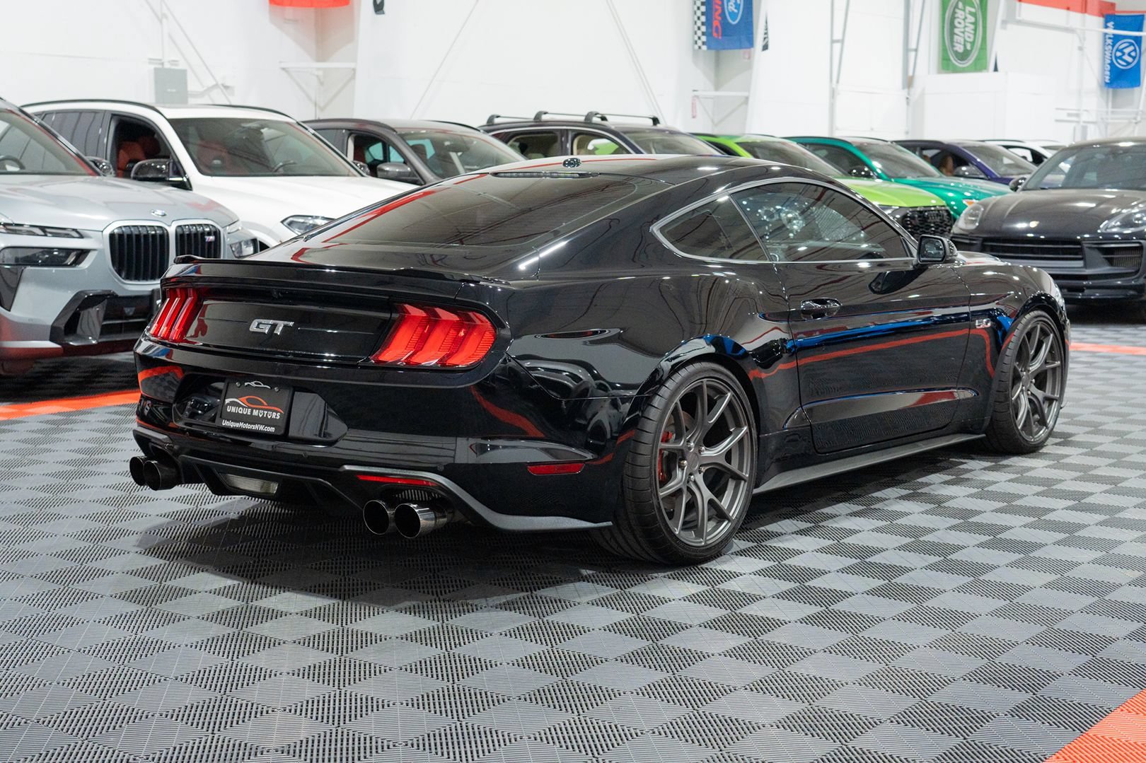 Used 2018 Ford Mustang GT Premium w/ Enhanced Security Package RWD image 8