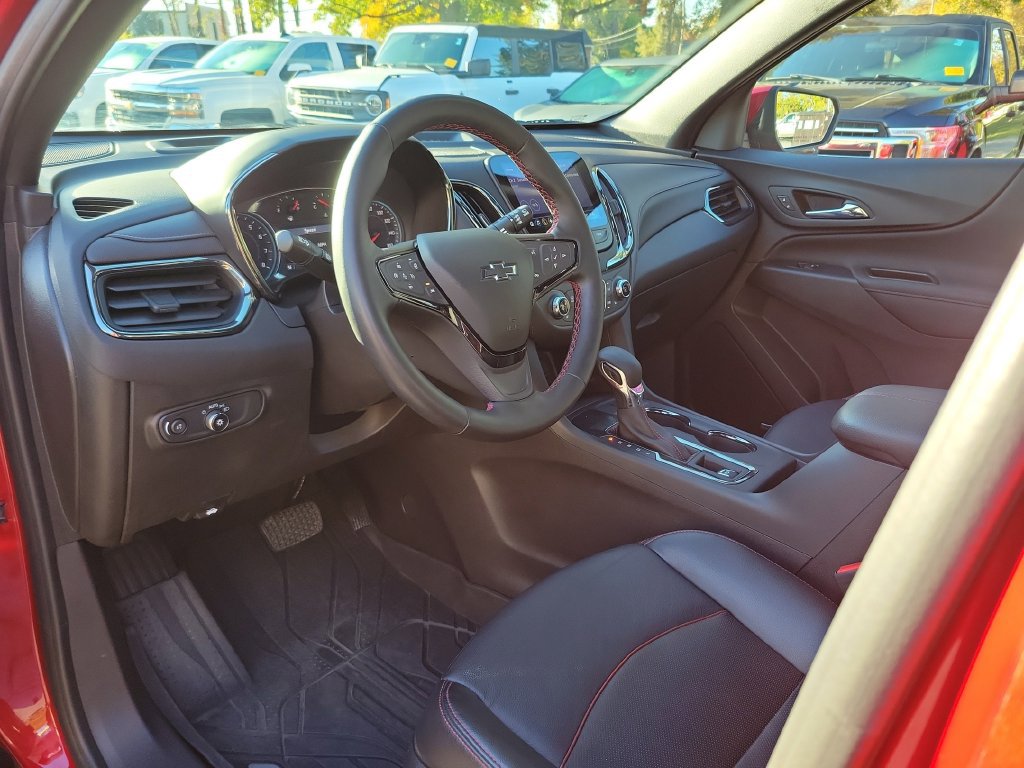 Used 2024 Chevrolet Equinox RS w/ RS Leather Package FWD image 27