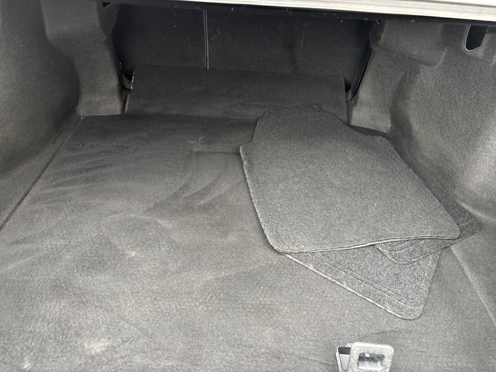 Used 2020 Toyota Camry SE image 28