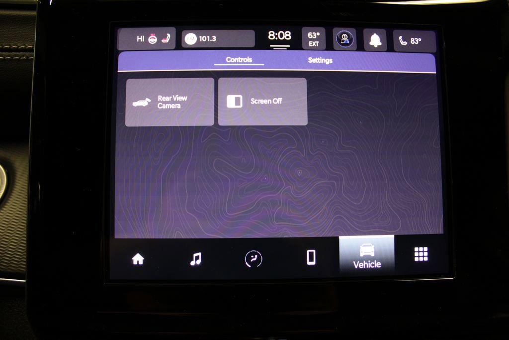 New 2025 Jeep Grand Cherokee Altitude image 17