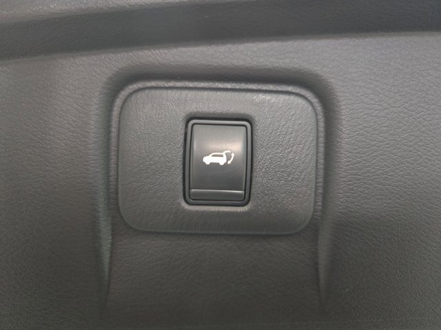 Used 2016 Nissan Murano Platinum image 15