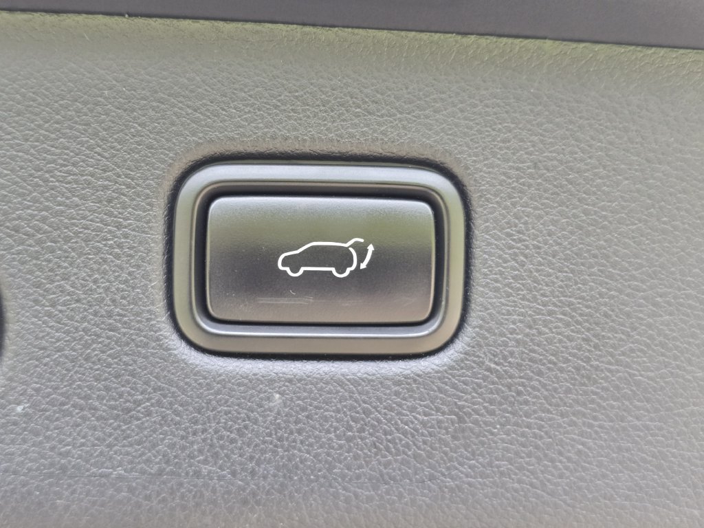 Certified 2022 Kia Sportage EX AWD/4WD image 14