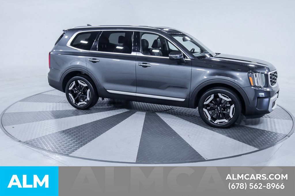 Used 2023 Kia Telluride S w/ S Sunroof Package FWD image 13