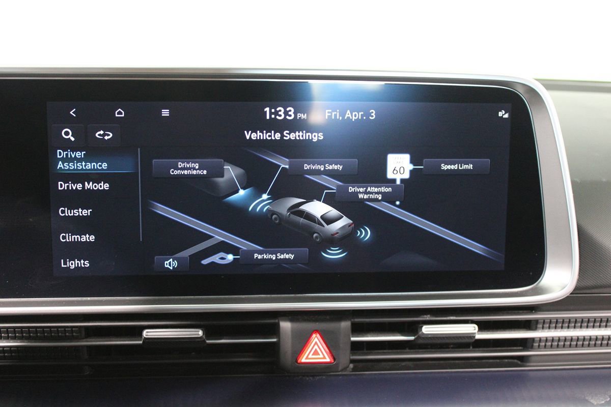 Used 2024 Hyundai Ioniq 6 SE AWD/4WD image 20