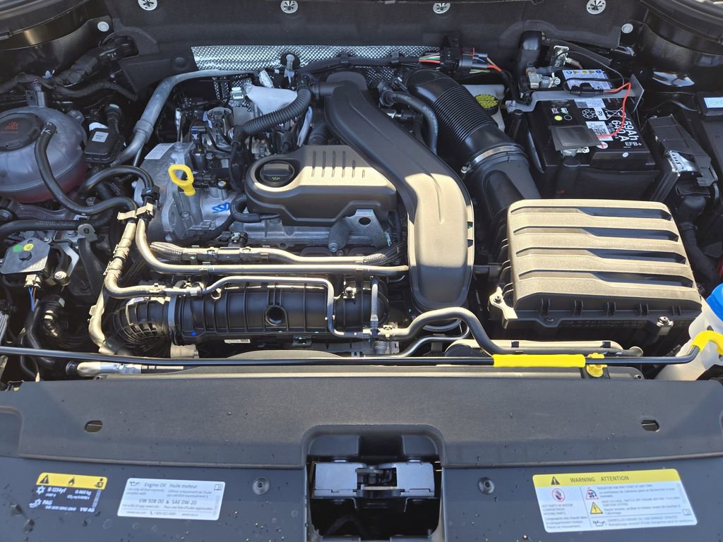 New 2026 Volkswagen Taos SEL image 23