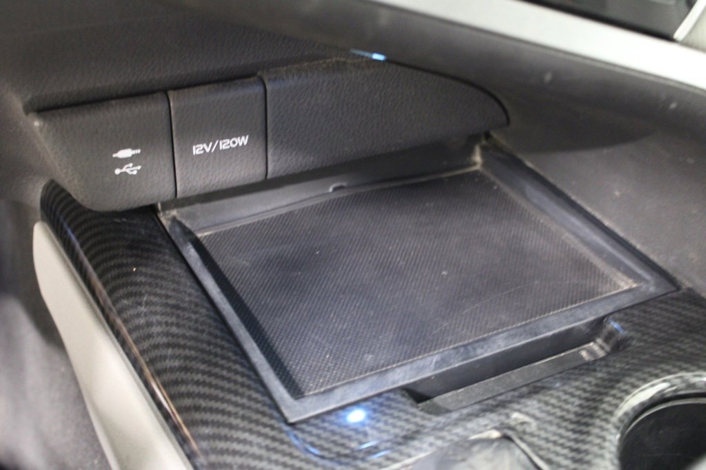 Used 2018 Toyota Camry XSE image 28