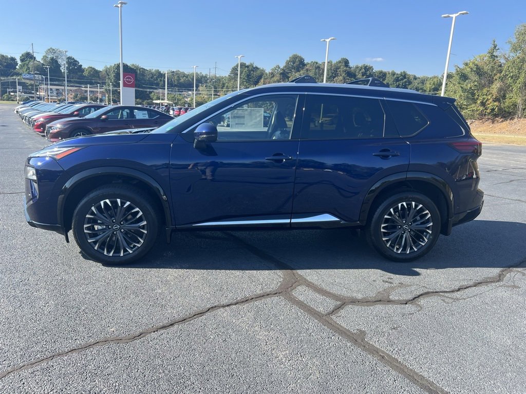 New 2026 Nissan Rogue Platinum image 4