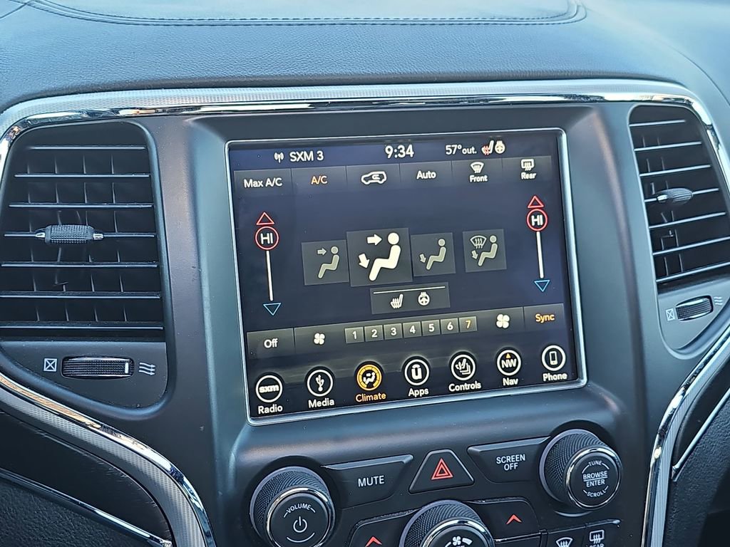 Used 2018 Jeep Grand Cherokee Limited image 25