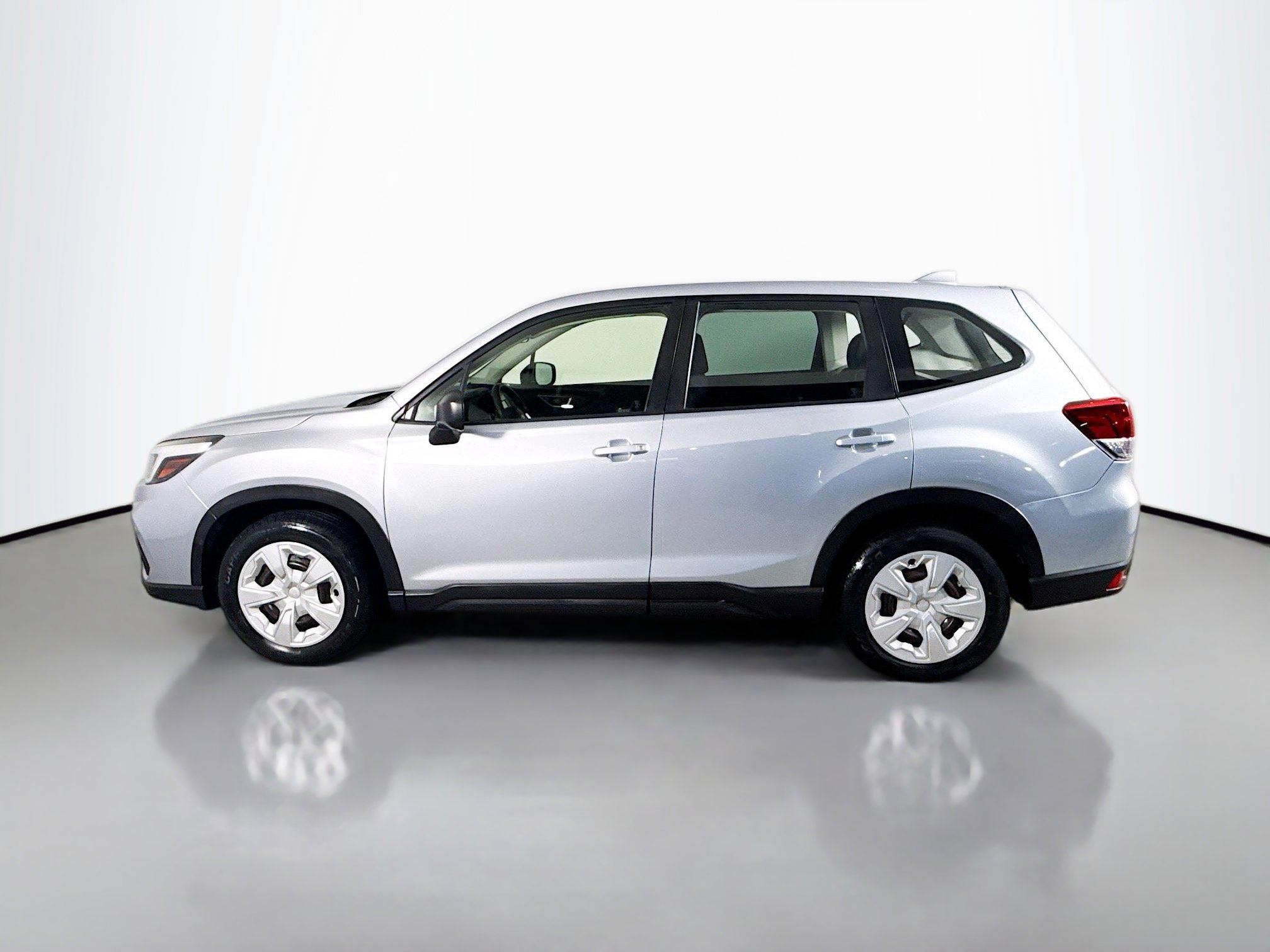Used 2020 Subaru Forester AWD/4WD image 6