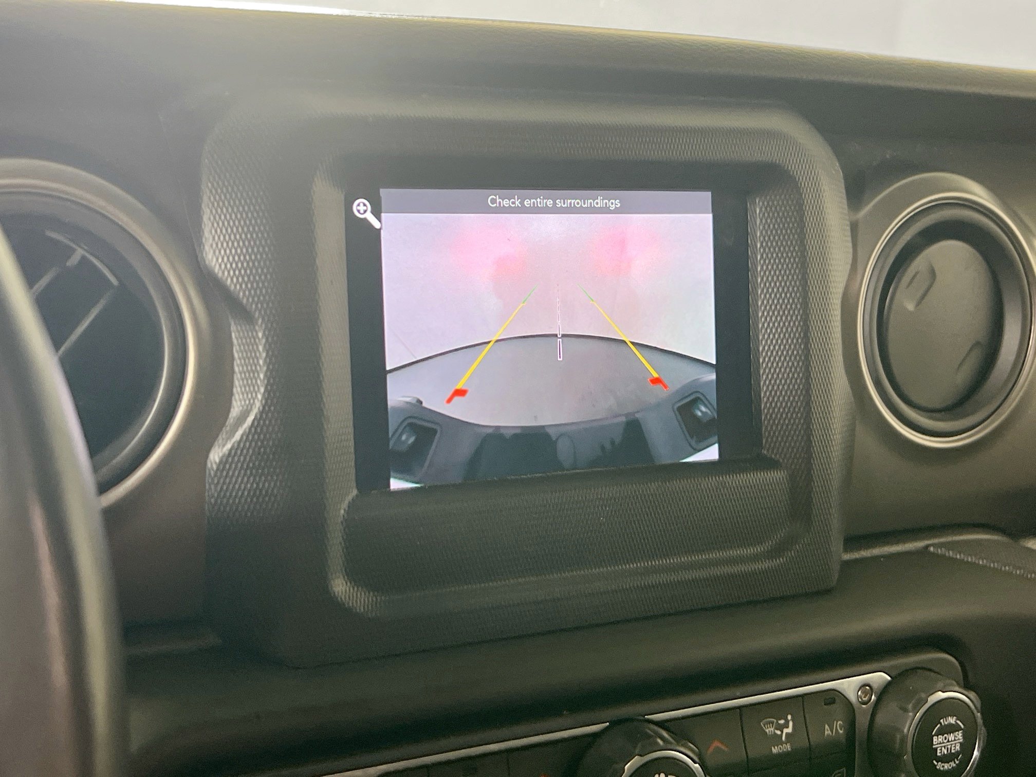 Used 2022 Jeep Gladiator Sport image 12