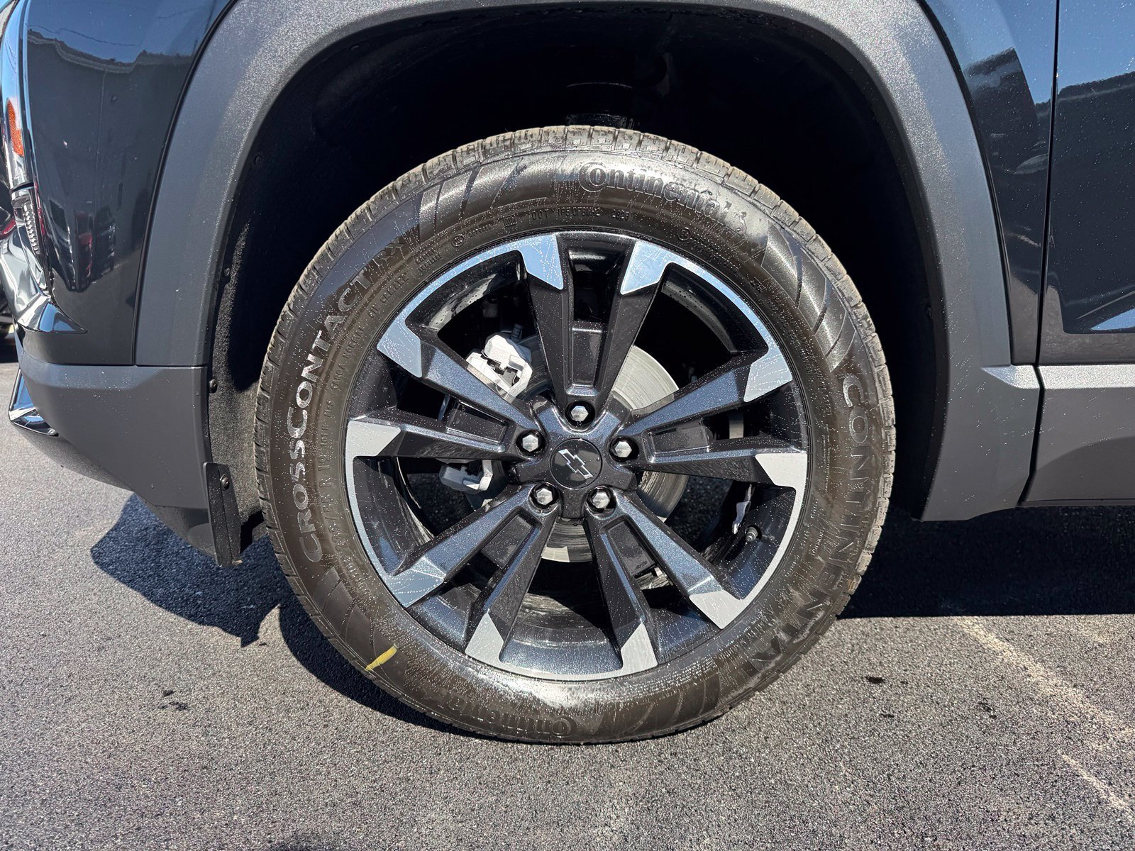 New 2027 Chevrolet Equinox RS FWD image 10