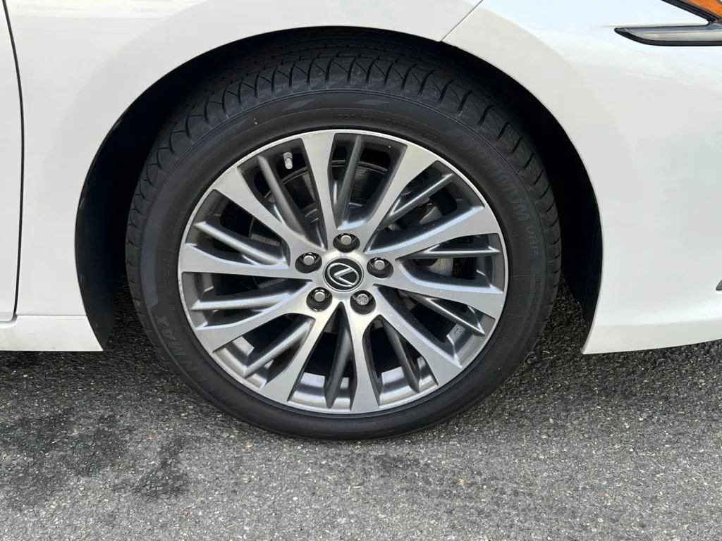 Used 2020 Lexus ES 350 w/ Premium Package FWD image 34