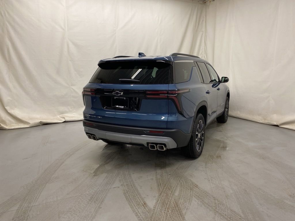 New 2026 Chevrolet Traverse LT w/ Sun and Wheel Package AWD/4WD image 6