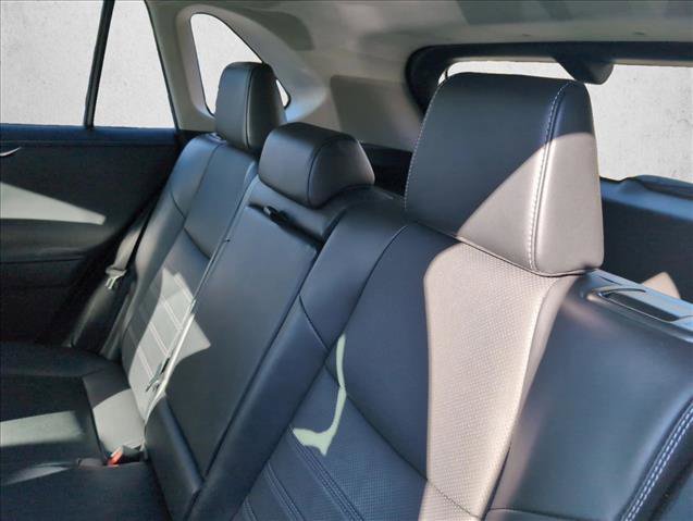 Used 2022 Toyota RAV4 Limited image 17