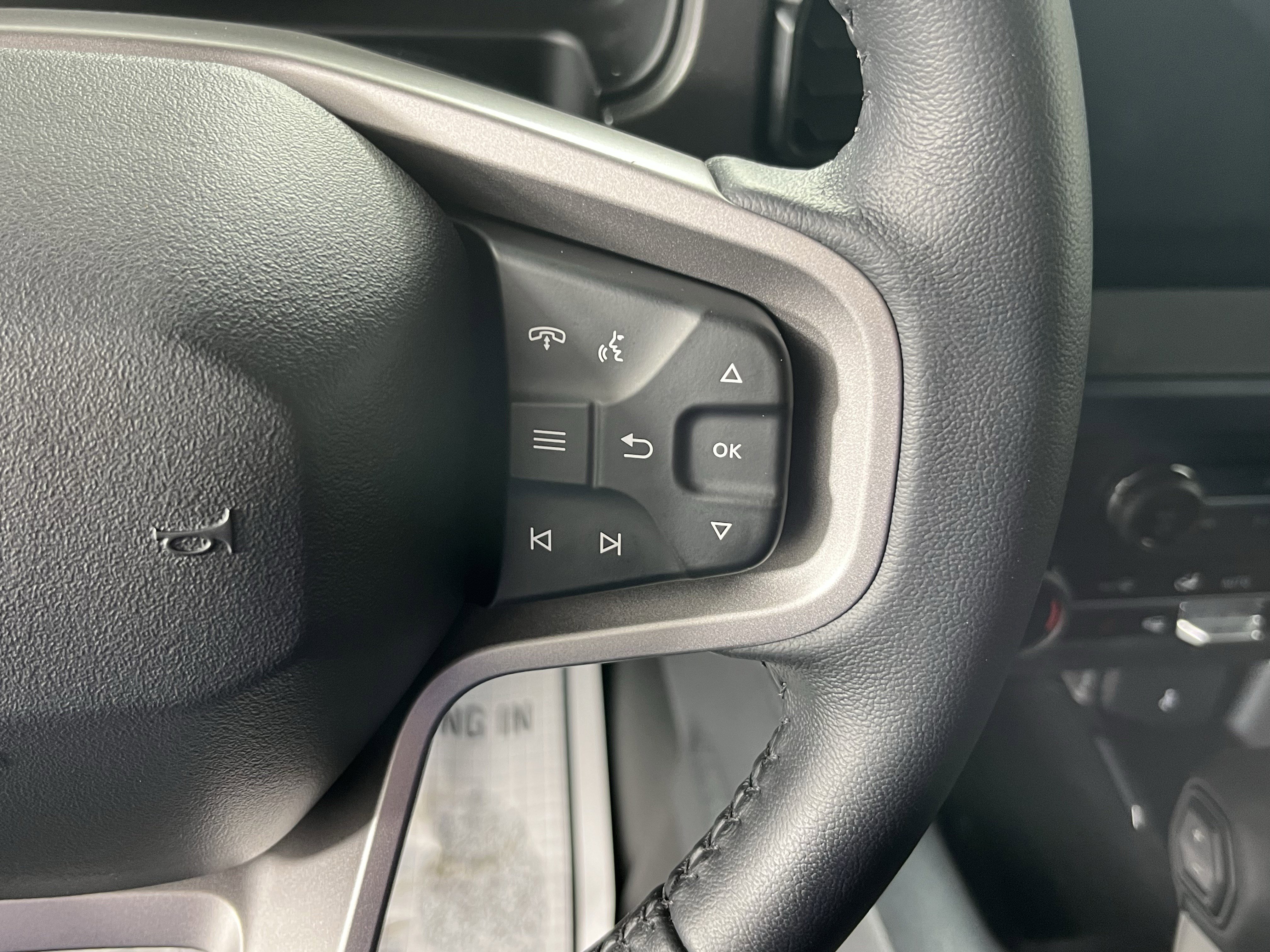 Used 2025 Ford Bronco Big Bend image 19