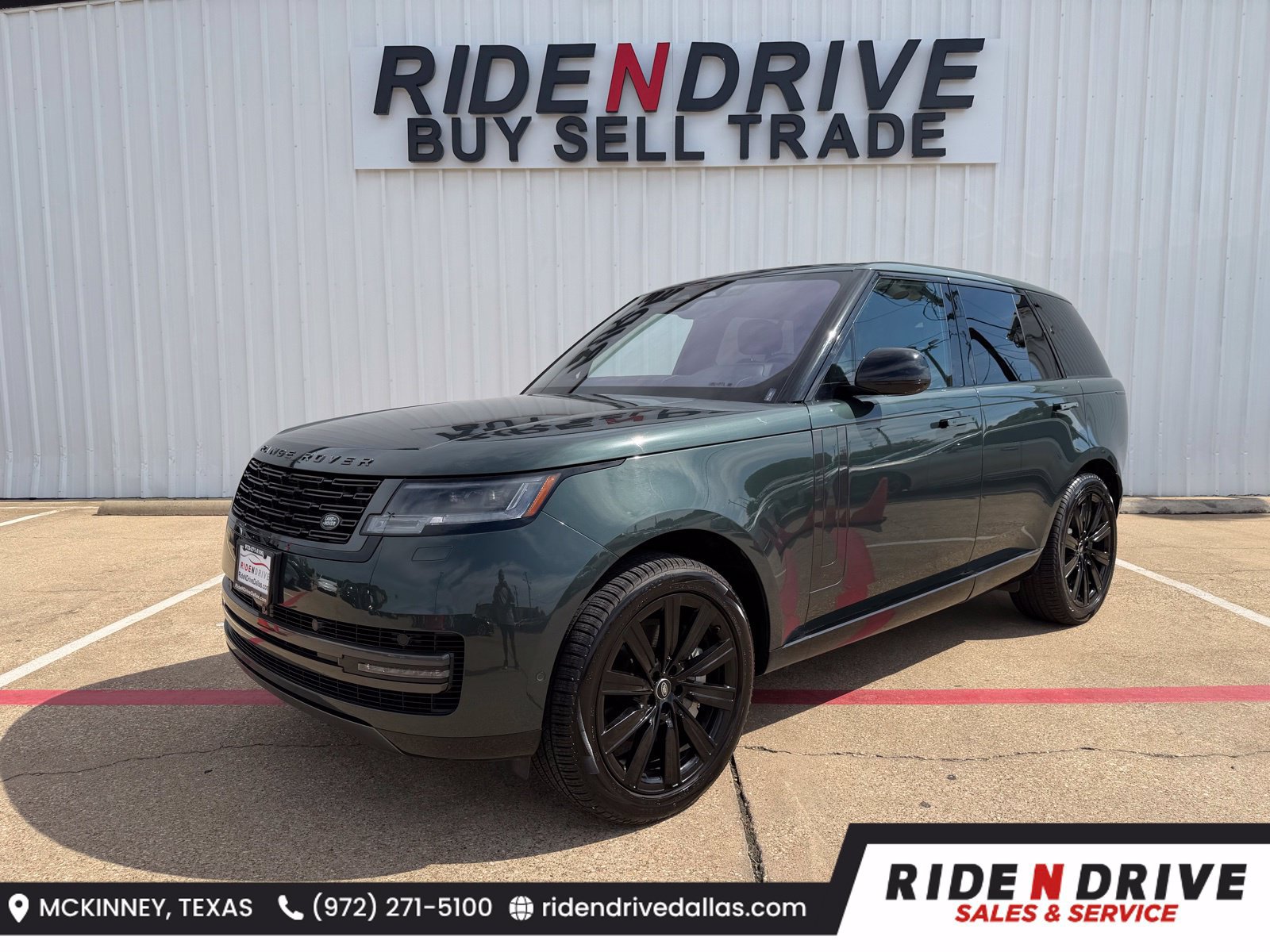 Used 2023 Land Rover Range Rover SE AWD/4WD image 1
