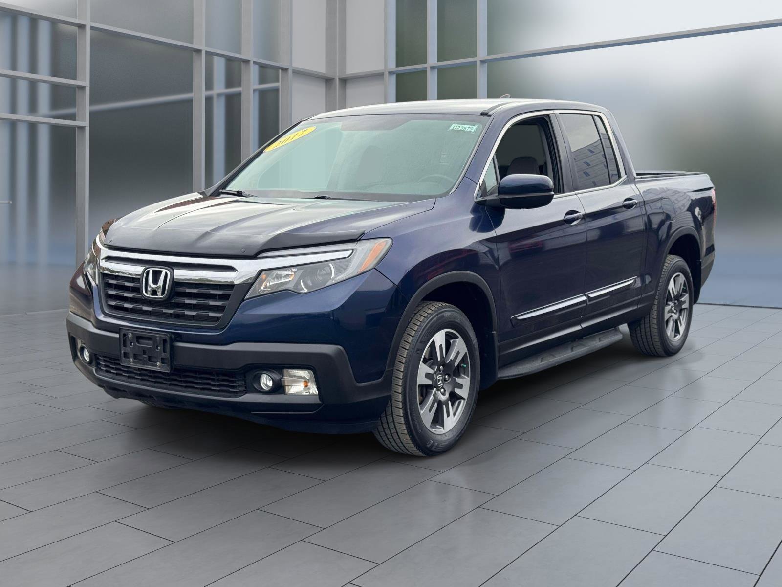 Used 2017 Honda Ridgeline RTL image 1