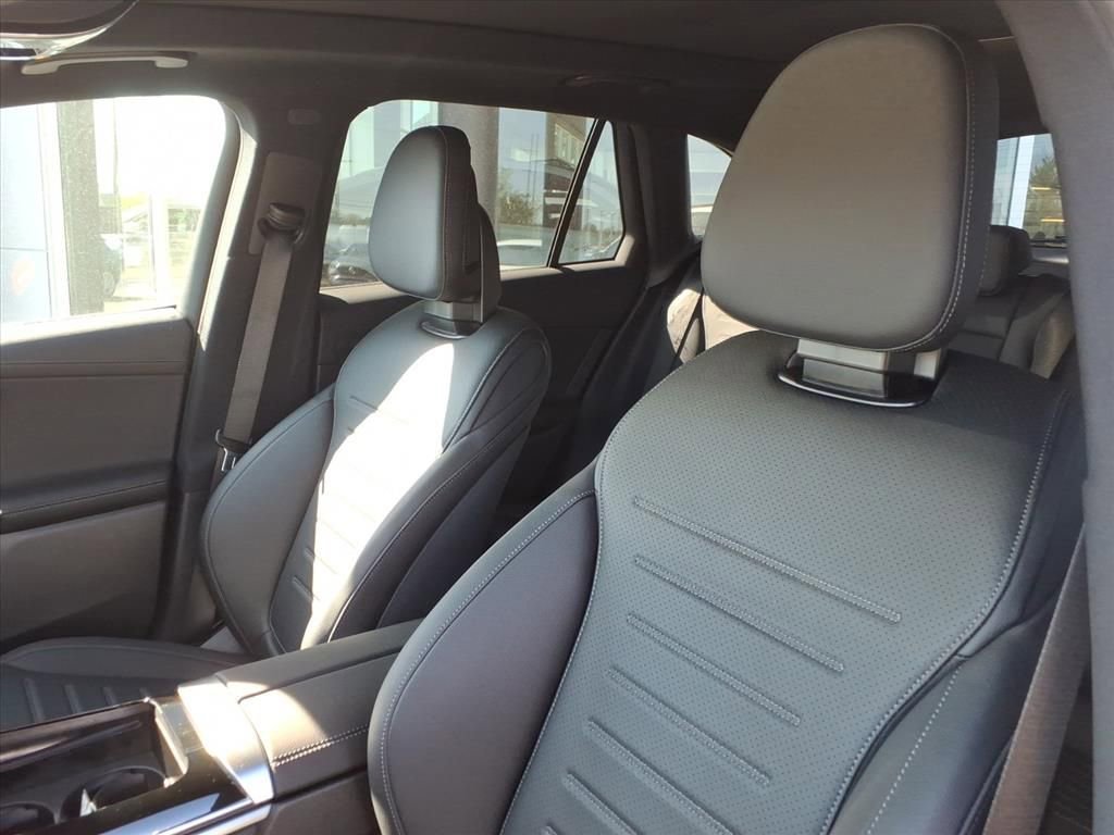 New 2026 Mercedes-Benz GLC 300 4MATIC image 13