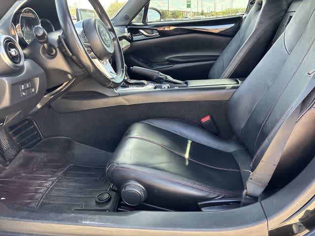 Used 2017 MAZDA MX-5 Miata RF Grand Touring RWD image 18
