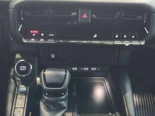 Used 2025 Toyota Land Cruiser w/ Premium Package image 17