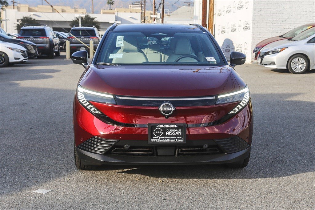 New 2026 Nissan Leaf Platinum+ image 2