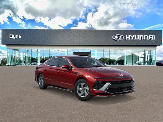 New 2026 Hyundai Sonata SE FWD image 2