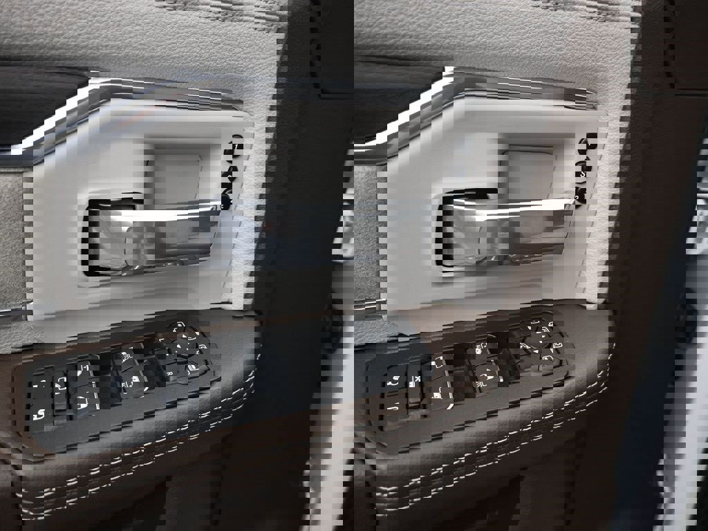 New 2026 RAM 3500 Laramie w/ Max Tow Package image 11