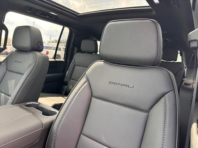 New 2026 GMC Yukon XL Denali w/ Sun & Power Step Package image 27
