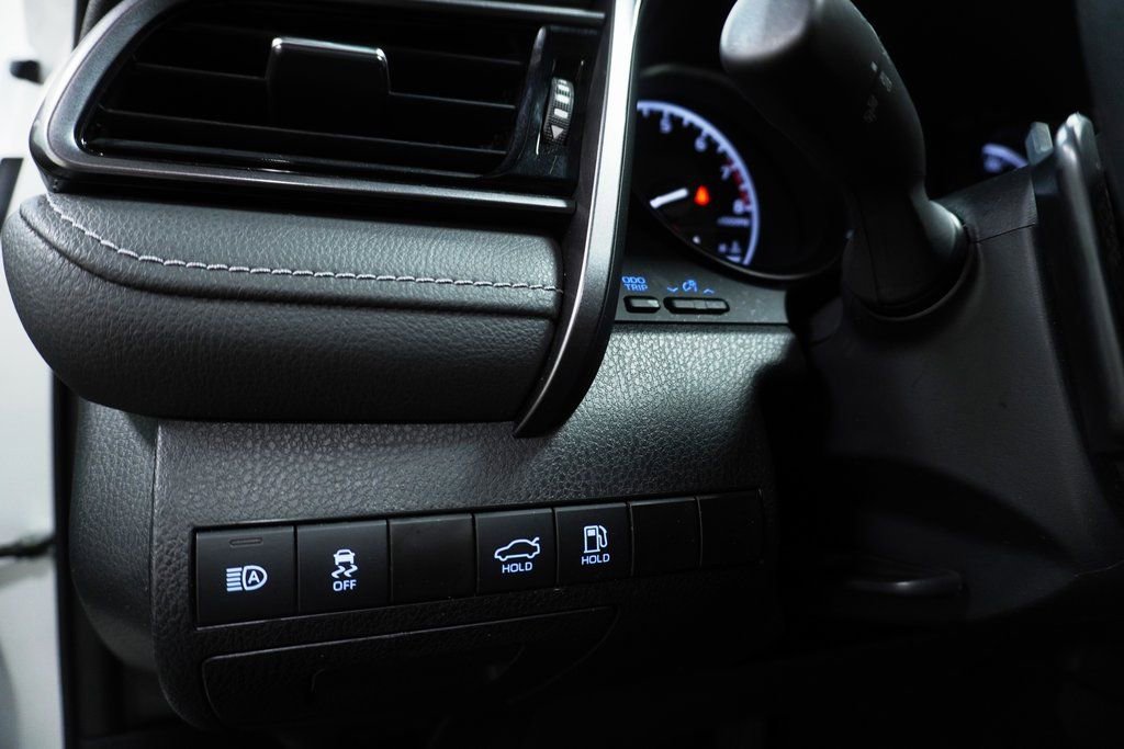 Used 2023 Toyota Camry SE w/ Convenience Package image 22