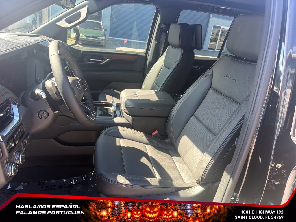 New 2026 GMC Yukon Denali w/ Denali Reserve Package AWD/4WD image 14