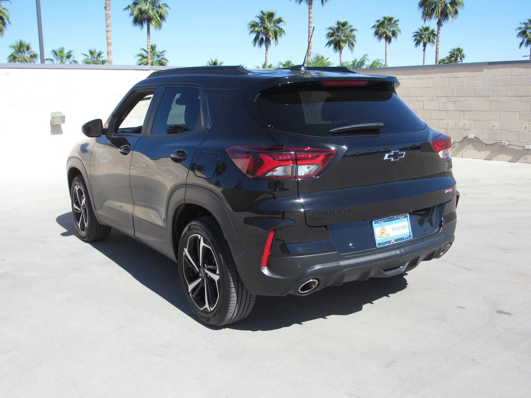 Used 2023 Chevrolet TrailBlazer RS w/ Sun and Liftgate Package image 6