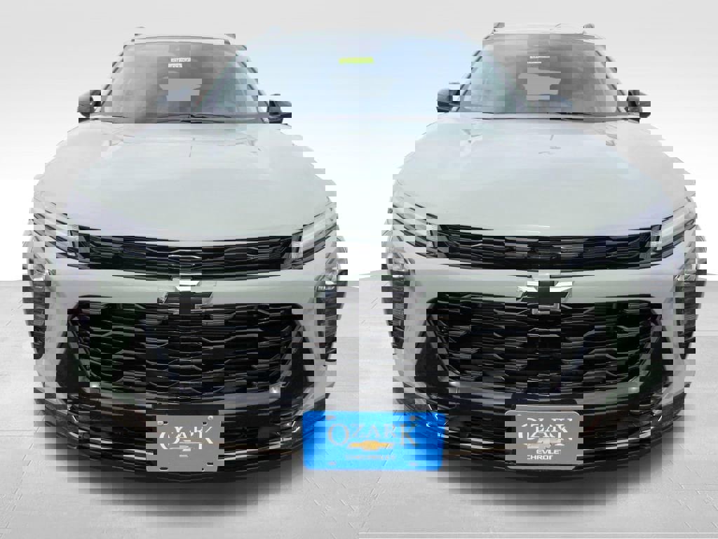 New 2026 Chevrolet Trax ACTIV FWD image 8