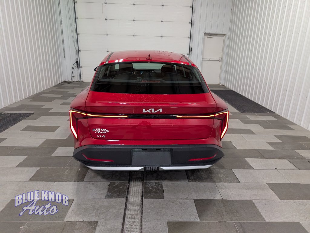 Used 2026 Kia K4 FWD image 3