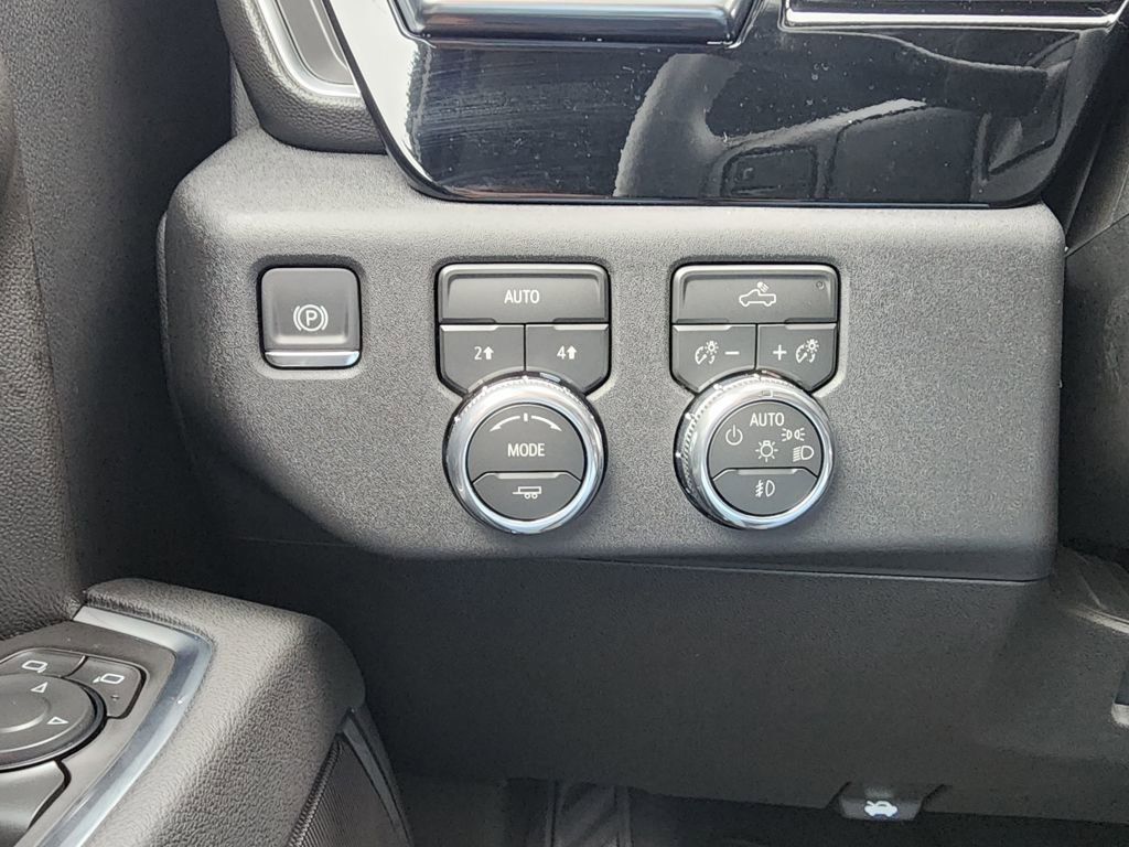 New 2026 GMC Sierra 1500 Elevation image 19